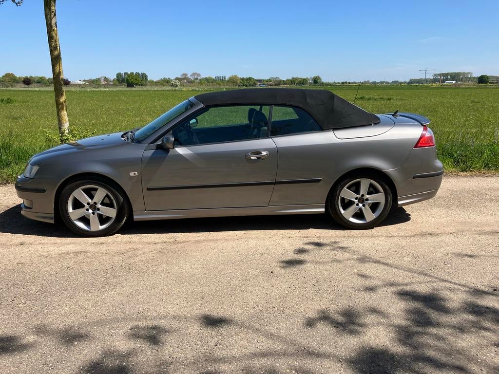 Saab 9-3 2.8 Turbo V6 Cabriolet AUT 2006 Hirsch Performance, Auto's, Saab, 1675 kg, Cabriolet, 4 stoelen, Leder