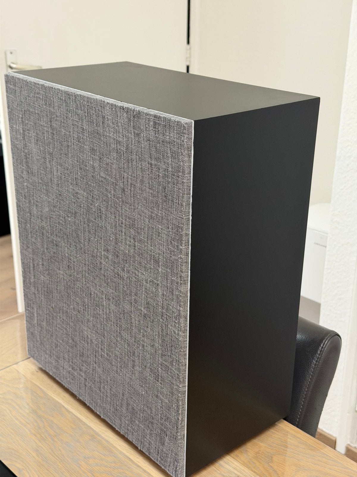 jamo s 810 actief subwoofer met kabels bijna nieuw, Audio, Tv en Foto, Luidsprekers, Ophalen of Verzenden, Zo goed als nieuw, Subwoofer