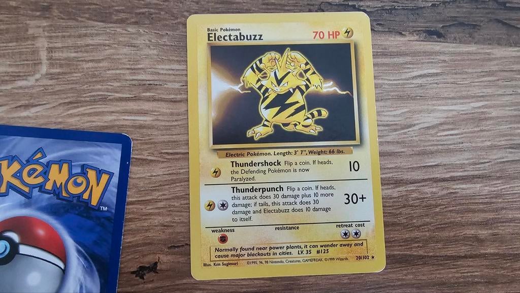 Electabuzz 20/102 - Base Set Engels, Verzenden, Zo goed als nieuw, Losse kaart