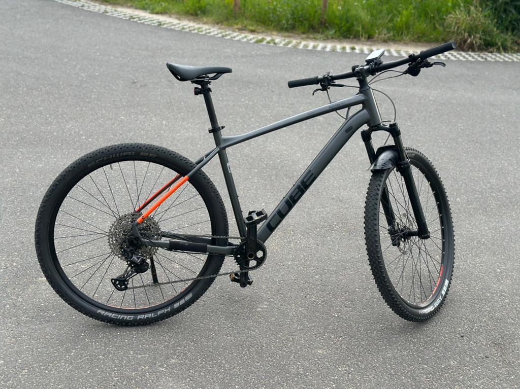 Foto 4 van Mountainbike Cube Reaction Pro XL 21 Frame 29 inch MTB bike