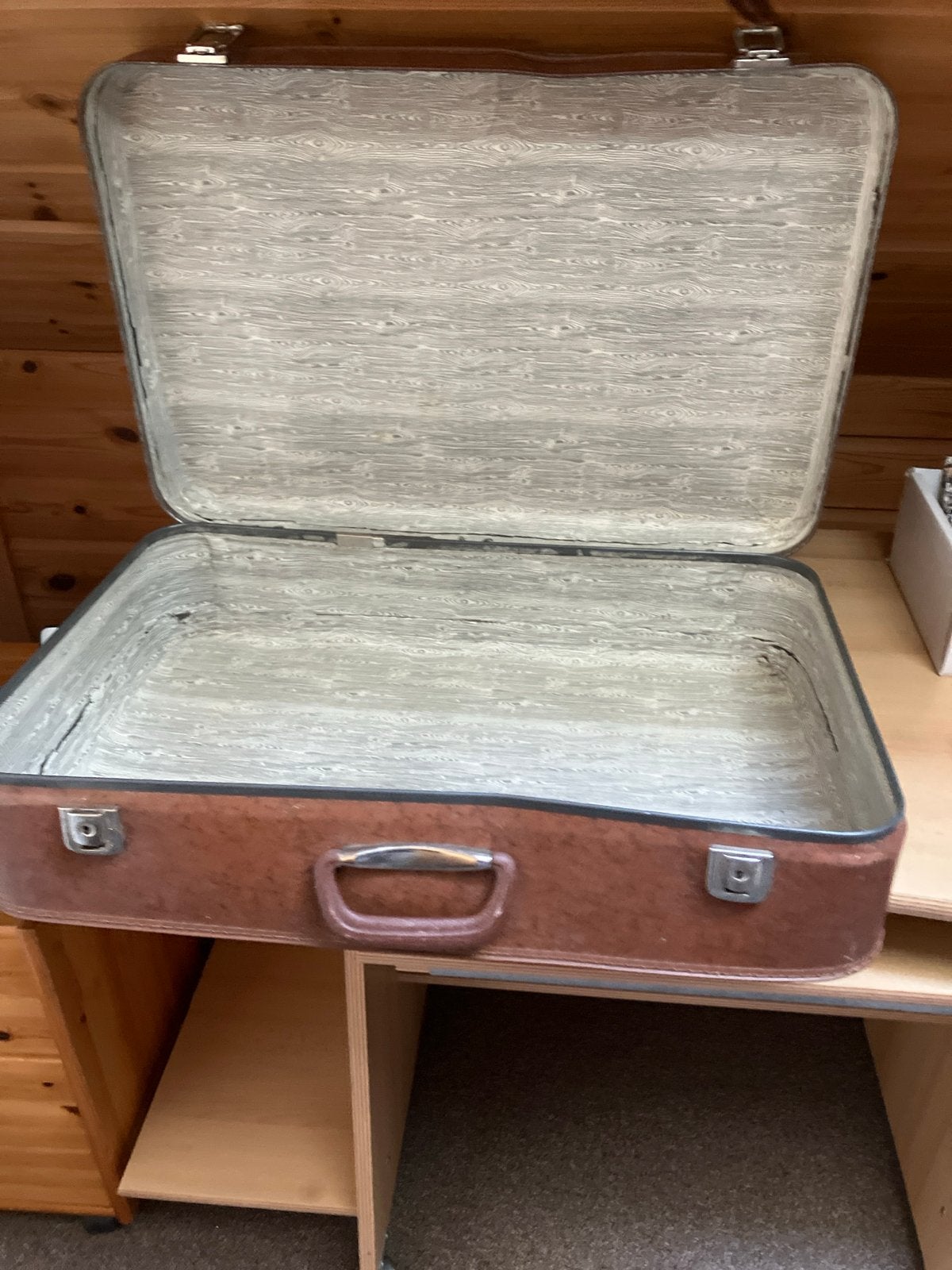Vintage Koffer - Decoratief en Charmant, Ophalen
