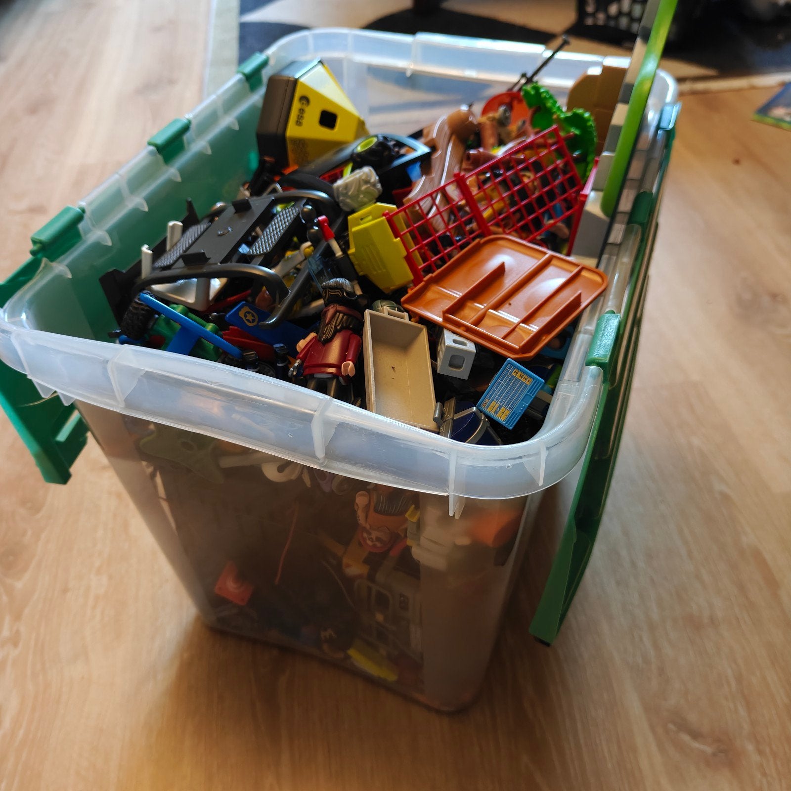 Grote hoeveelheid Playmobil - Voertuigen, Figuren en meer, Ophalen of Verzenden, Zo goed als nieuw, Losse onderdelen, Voertuig