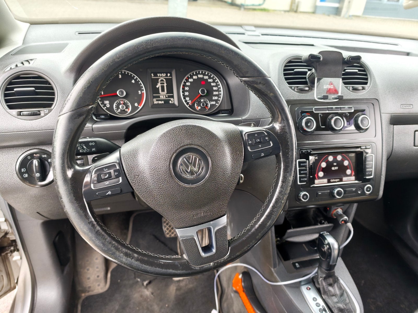 Volkswagen Caddy 1.6 D 75KW 2011, Auto's, Bestelauto's, Euro 5, 4 cilinders, 700 kg, Volkswagen