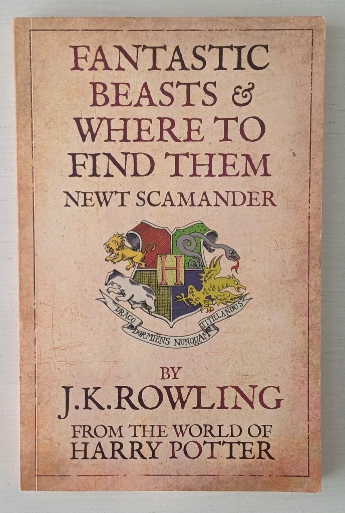 J.K. Rowling – Fantastic Beasts & Where to Find Them, Boeken, Ophalen of Verzenden, Zo goed als nieuw, J.K. Rowling