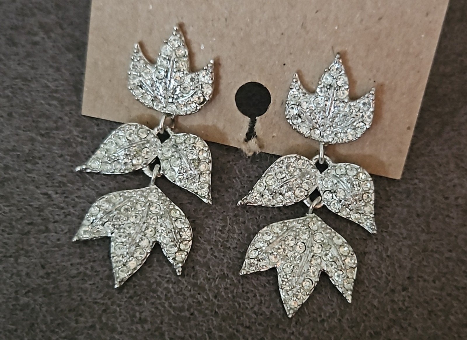 Prachtige oorbellen oorhangers Senso di Donna Bijou Brigitte, Ophalen of Verzenden, Goud, Overige materialen