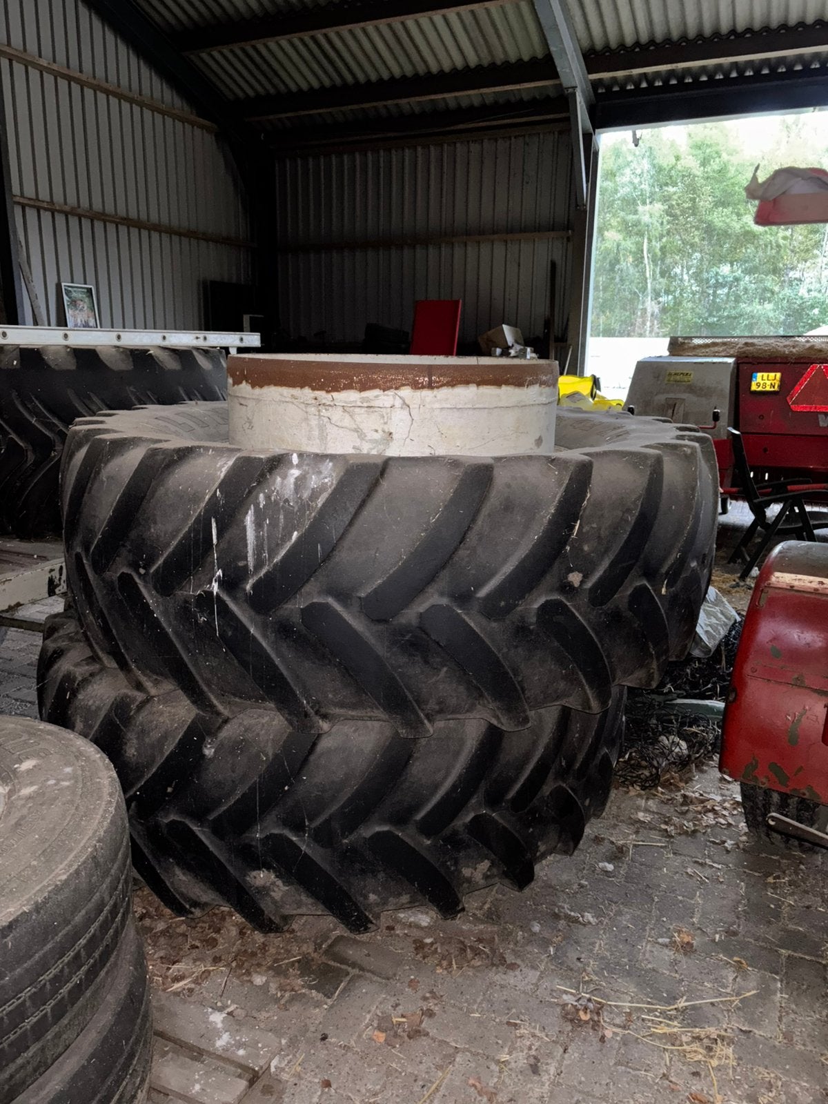 Set dubbellucht Michelin 650/65/42 xm108 met 38 inch ring, Ophalen