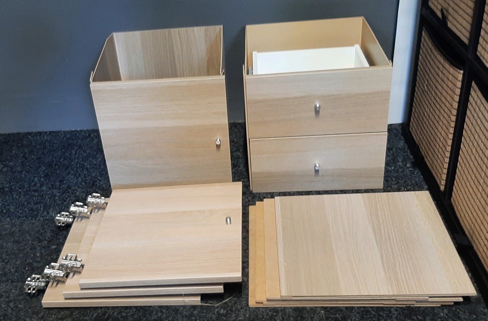deurtjes en ladekasten eiken  voor ikea kallax Vakkenkast, Ophalen, Zo goed als nieuw
