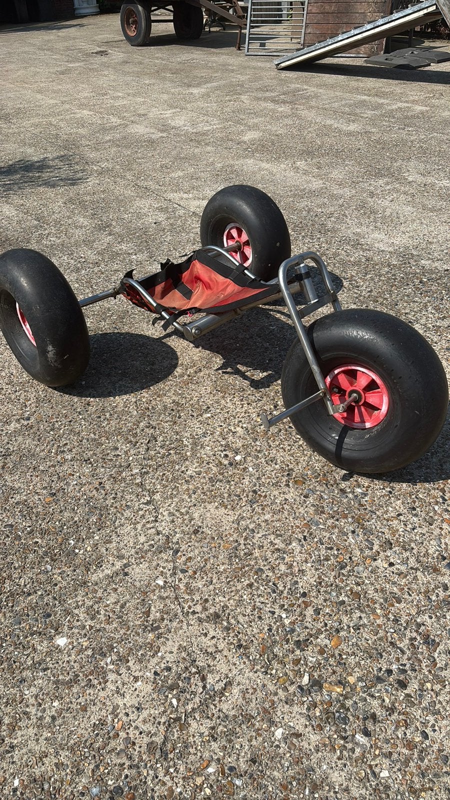 RVS strand buggy, Ophalen
