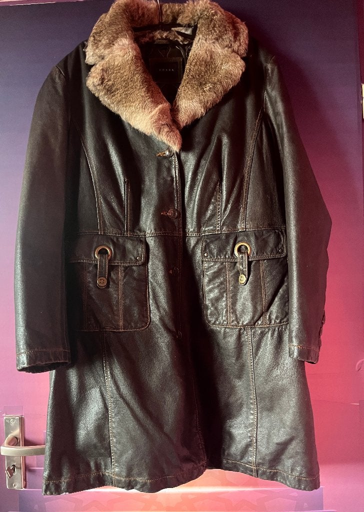 Super mooie en aparte leren jas 46 met mooie details 89,99€, Bruin, Maat 46/48 (XL) of groter, Ophalen of Verzenden, Gedragen