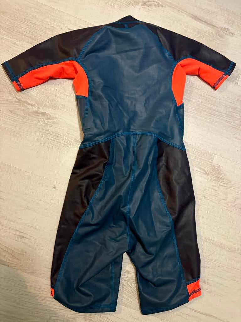 Nabaiji UV-zwempak voor jongetjes, maat 123-130cm, Ophalen of Verzenden, Zo goed als nieuw, 104 of kleiner, Jongen of Meisje