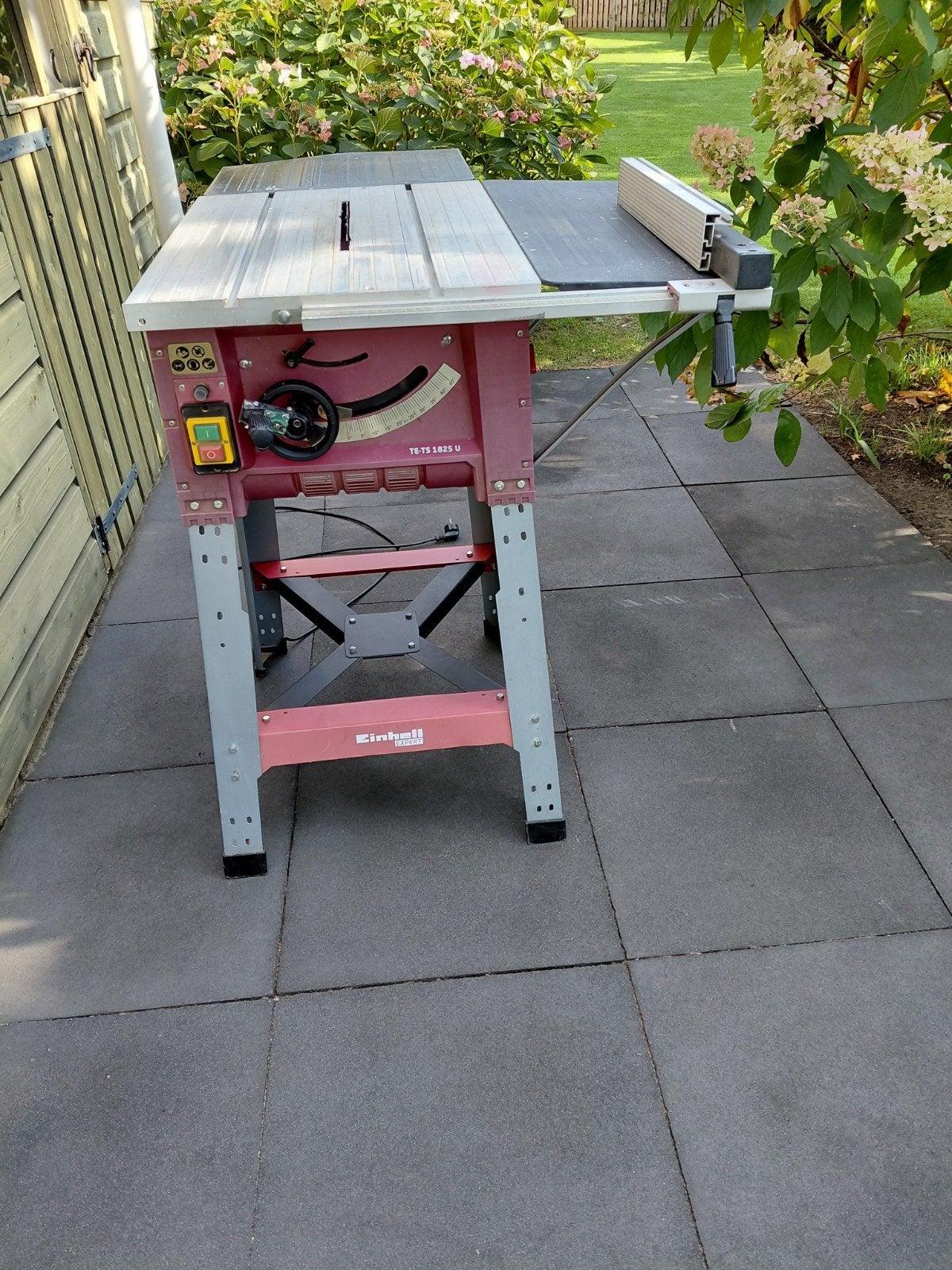 Einhell TE-TS 1825 U Tafelcirkelzaag - Krachtig en Betrouwba, Ophalen, Gebruikt, Cirkelzaag, 70 mm of meer