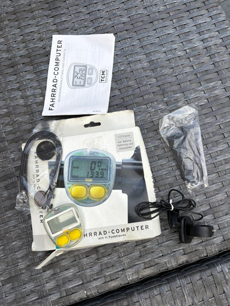 Nieuwe fiets computer, Fietsen en Brommers, Fietsaccessoires | Fietscomputers, Ophalen of Verzenden, Cadanssensor, Nieuw