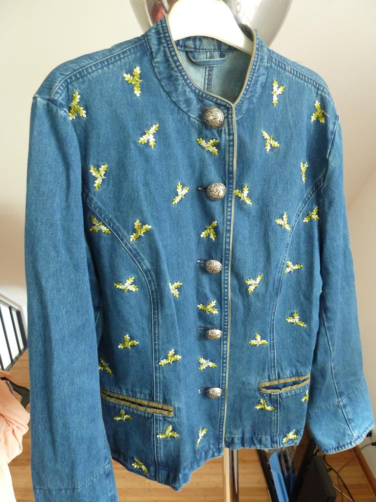 Schneider's Salzburg blauw jeans jasje m. eikenloof, mt. 40, Kleding | Dames, Jasjes, Kostuums en Pakken, Zo goed als nieuw, Jasje