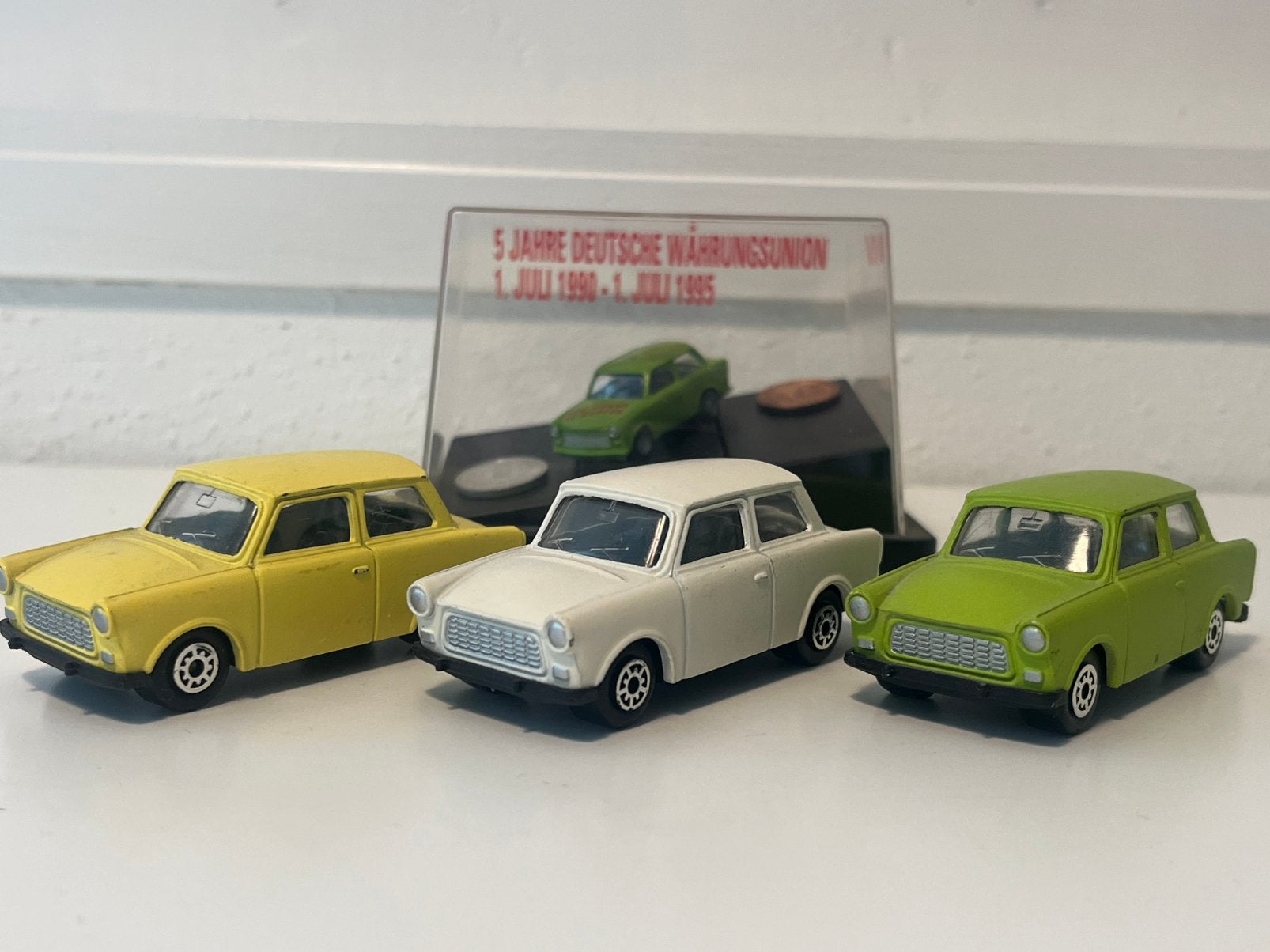 Trabant modelauto’s bijzondere Duitse Währungsunion uitgave, Verzenden, Gebruikt, Auto, Overige merken