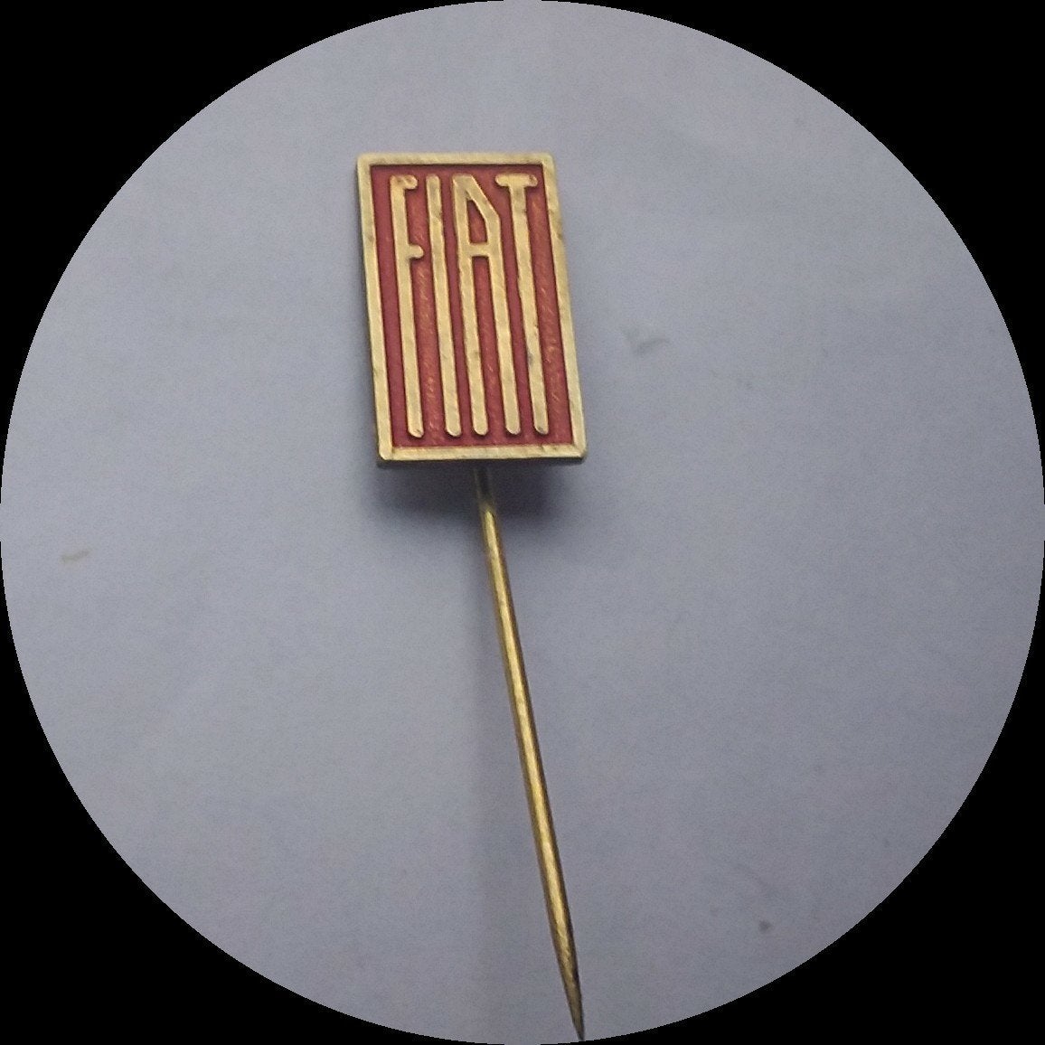 FIAT speldje, rood koper, Ophalen of Verzenden, Zo goed als nieuw, Transport, Speldje of Pin