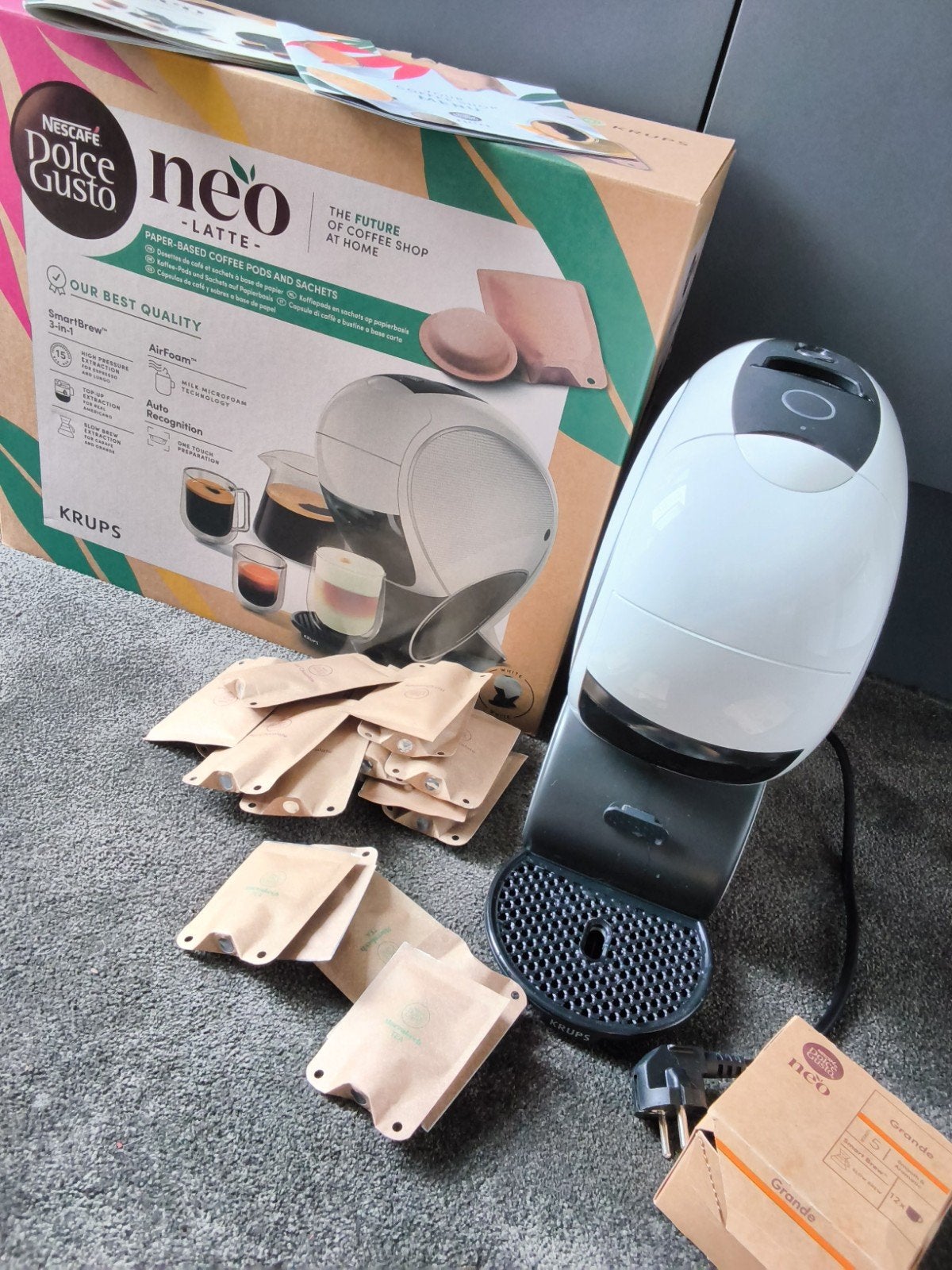 Krups NESCAFÉ DOLCE GUSTO NEO, Ophalen of Verzenden, Zo goed als nieuw, Overige modellen, Koffiepads en cups