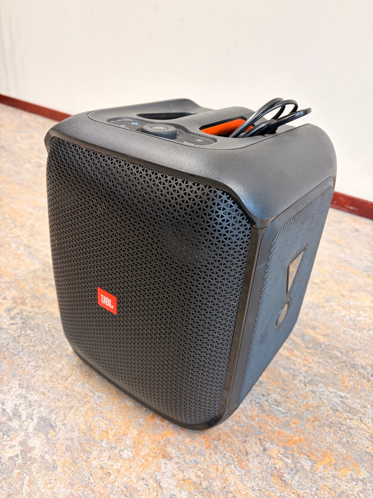 JBL PartyBox Encore Essential + microfoon, Audio, Tv en Foto, Luidsprekers, Gebruikt, JBL, Party speaker, Bluetooth