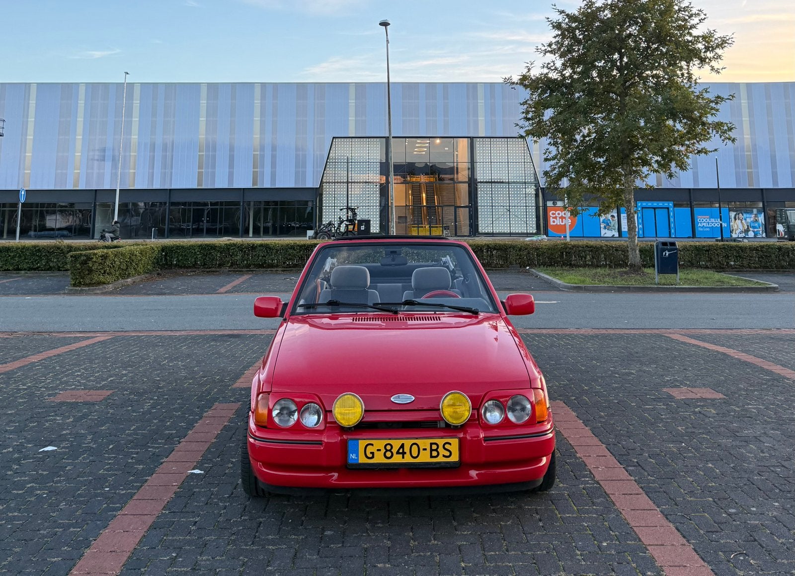 Ford Escort RS Turbo Cabriolet (ombouw). Uniek!, Auto's, Escort, 450 kg, 4 cilinders, Cabriolet
