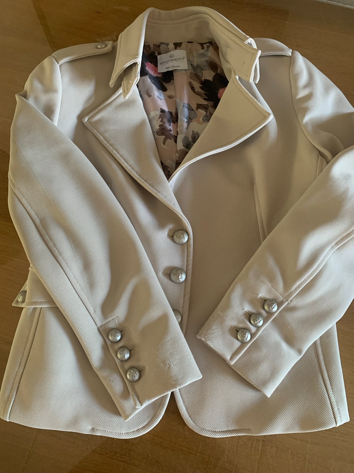 Rinascimento Blazer Beige Jasje met Mooie voering, Ophalen of Verzenden, Gedragen, Maat 42/44 (L), Beige