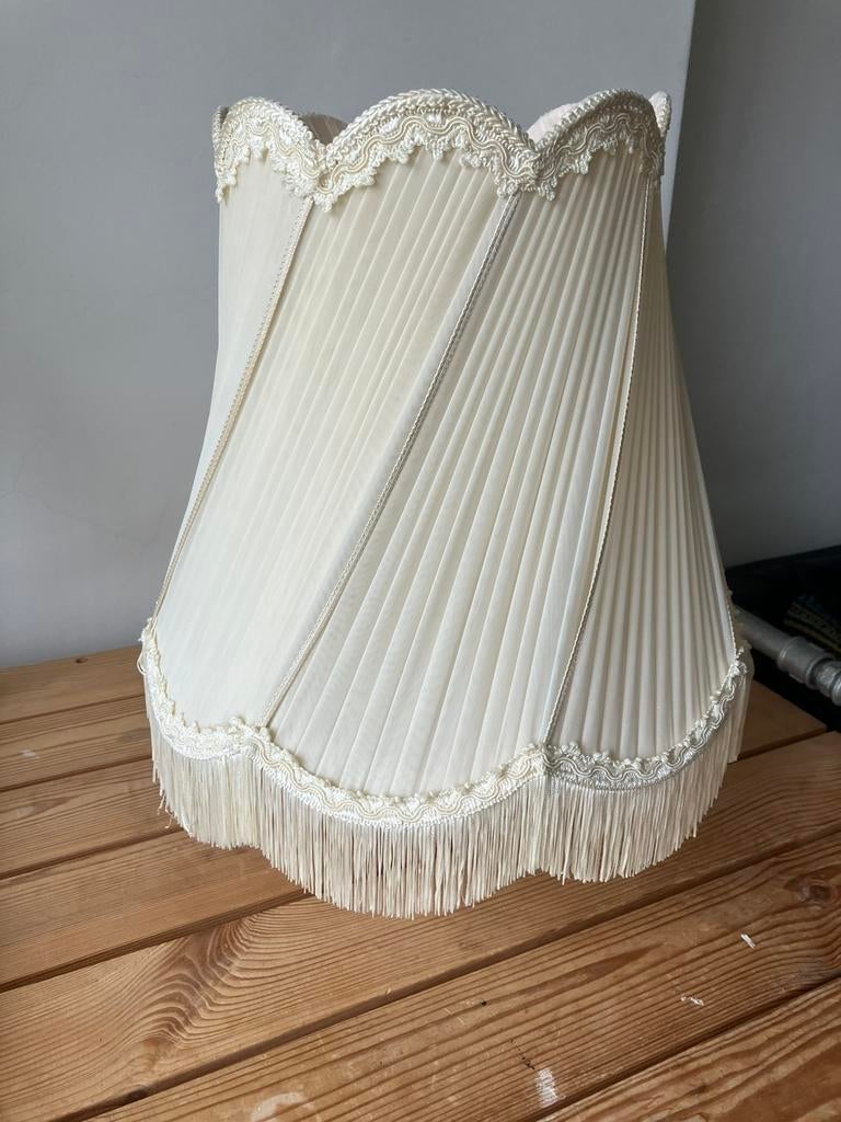 Baroque Lampenkap gedraaid barok klassiek met franje, Huis en Inrichting, Lampen | Lampenkappen, Ophalen, Zo goed als nieuw, Rechthoekig