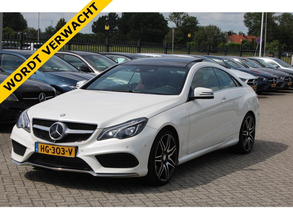 Mercedes-Benz E-Klasse Coupé 320 Prestige AMG PANORAMADAK L, Auto's, Achterwielaandrijving, Gebruikt, Euro 6, 4 stoelen