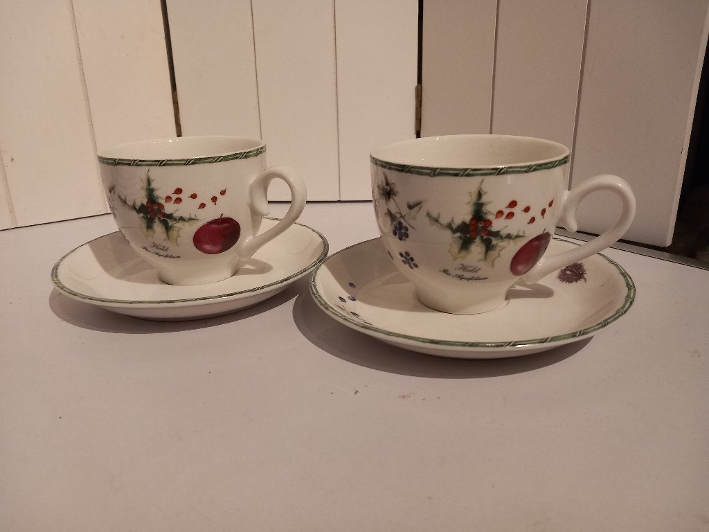 JBS Kerstservies, Ophalen of Verzenden, Zo goed als nieuw, Overige stijlen, Kop(pen) en/of Schotel(s)