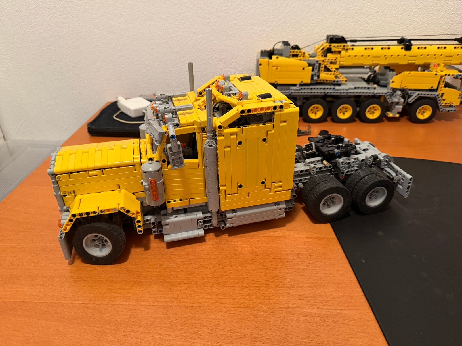 Lego technic truck moc, Ophalen, Zo goed als nieuw, Bus of Vrachtwagen