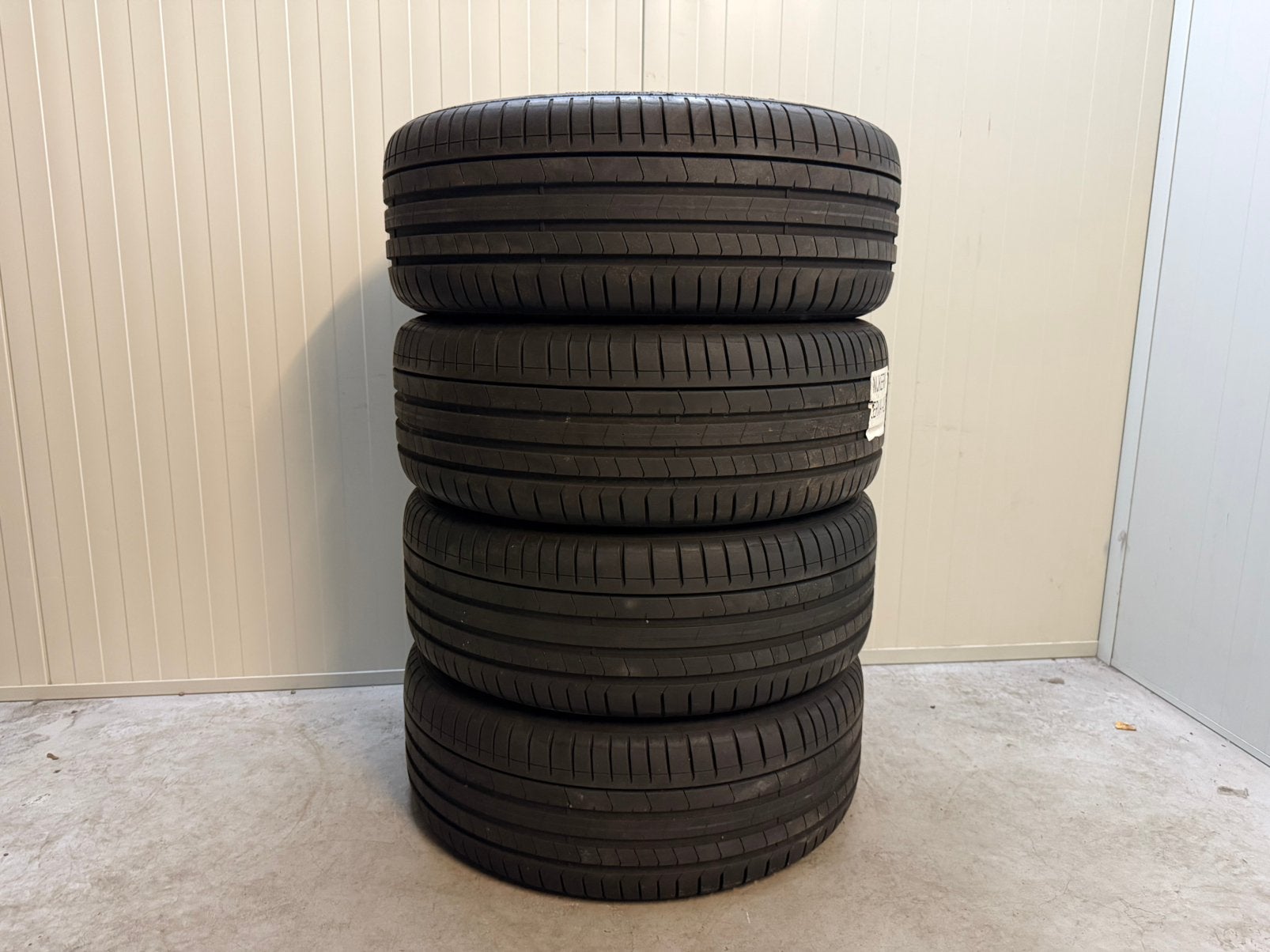Originele Volvo XC60 21 inch Pirelli VOL zomer 2024 DEMO, Ophalen, Gebruikt, 255 mm, Banden en Velgen
