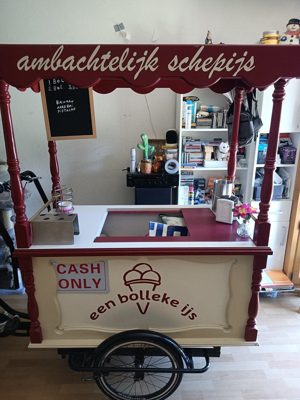 Ijsfiets., Ophalen