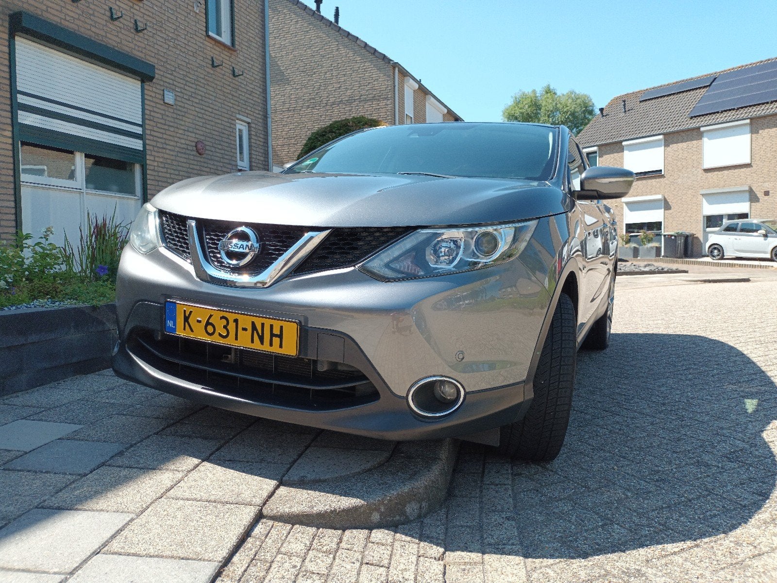Nissan Qashqai 1.2 Dig-t 85KW 2WD 2014 Grijs, Auto's, Nissan, Voorwielaandrijving, Zwart, 4 cilinders, 1200 kg