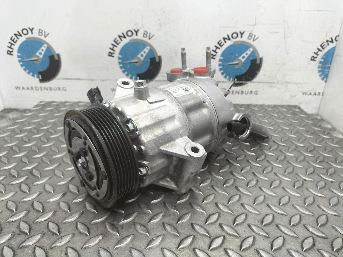 FORD KUGA Titanium AIRCO COMPRESSOR / AIRCOPOMP GN1119D629AD, Ophalen of Verzenden, Gebruikt, ARN erkend