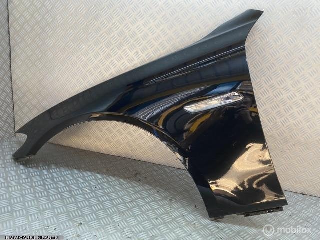 Linker spatbord5-serie F10 F11 475/9 black sapphire metallic, Auto-onderdelen, Gebruikt, Partnerportal@bmw.de, Bmw, Ophalen of Verzenden