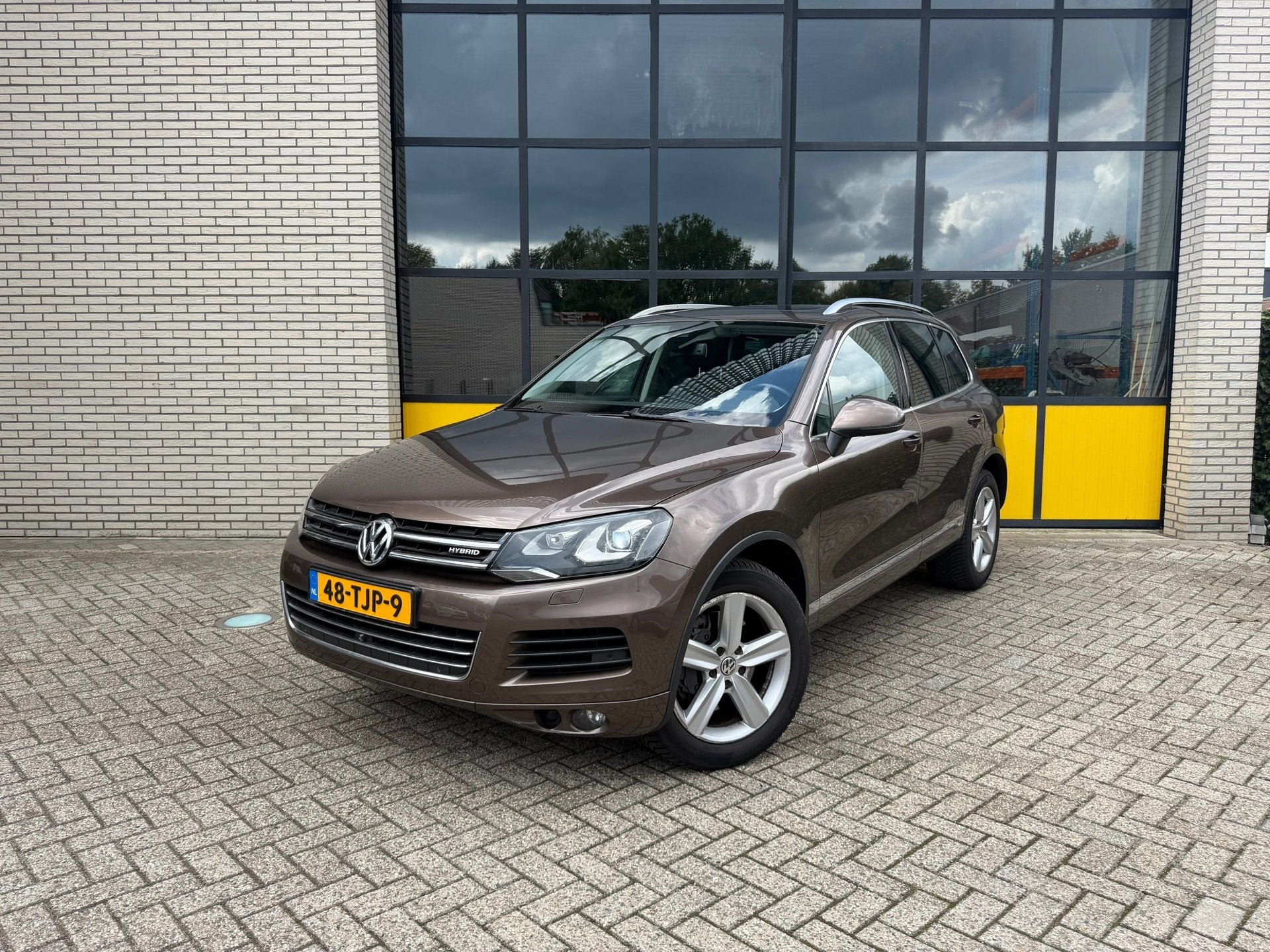 Volkswagen Touareg 3.0 TSI Hybrid Highline, Auto's, Automaat, Euro 5, Gebruikt, 2995 cc