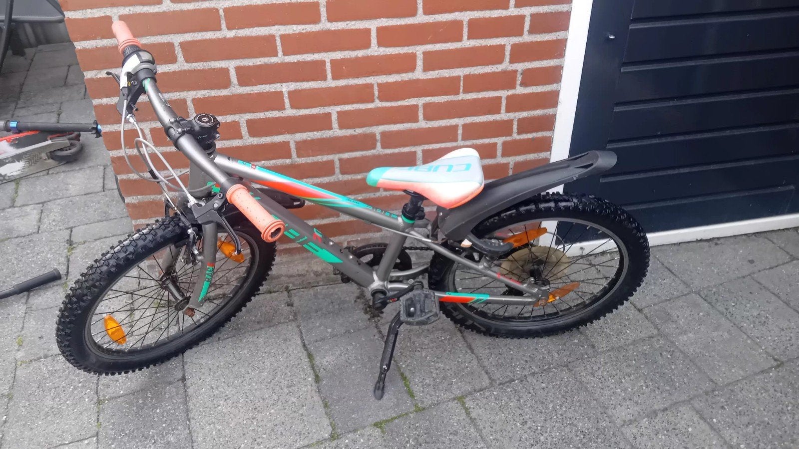 Cube 20 inch mountainbike jongens - Kids 200, Fietsen en Brommers, Fietsen | Jongens, Gebruikt, Velgrem, Versnellingen, Ophalen