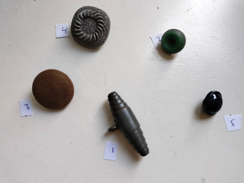Aparte Knoop (met oog) naar keuze, Hobby en Vrije tijd, Verzenden, Zo goed als nieuw, Knoop of Knopen