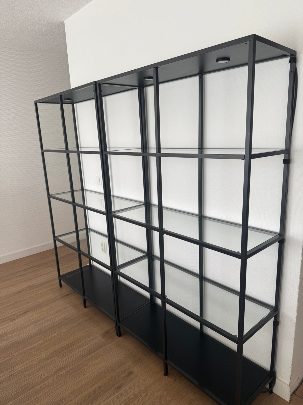 Ikea vitrine kast