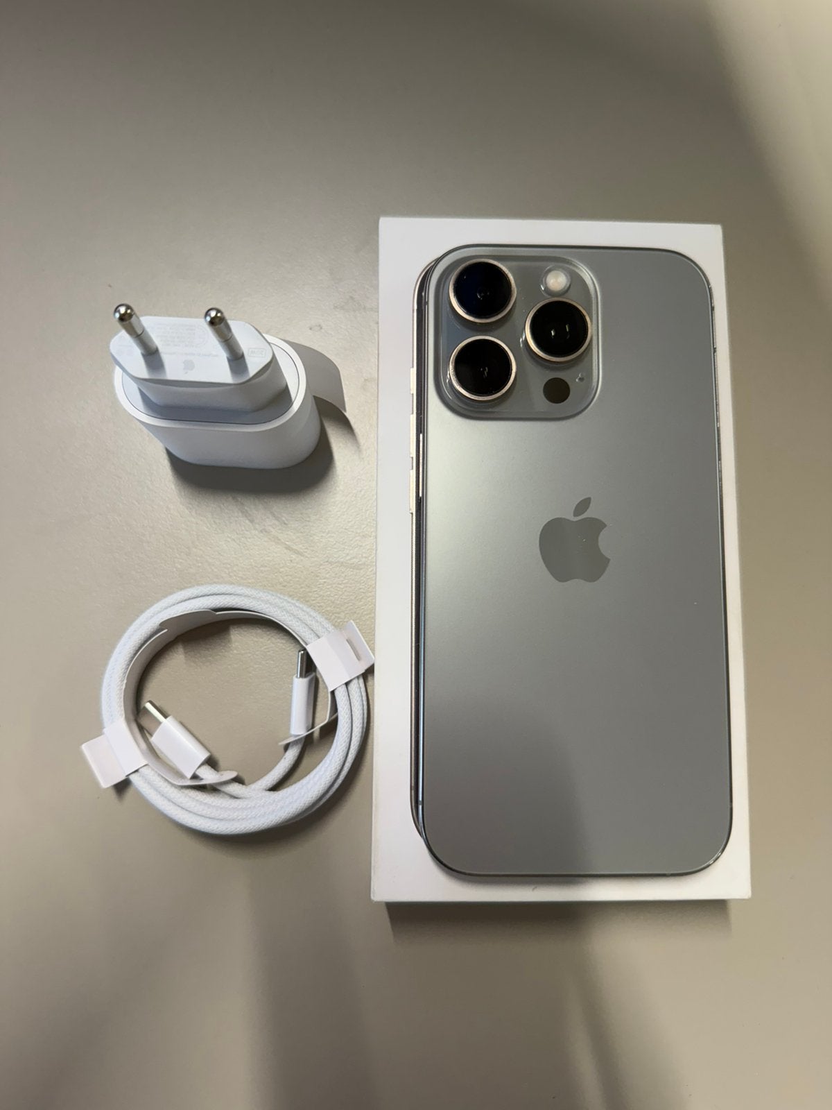 iPhone 16 Pro 128GB – 90% accu – Zo goed als nieuw, Telecommunicatie, IPhone 16 Pro, 128 GB, Zwart, Ophalen of Verzenden