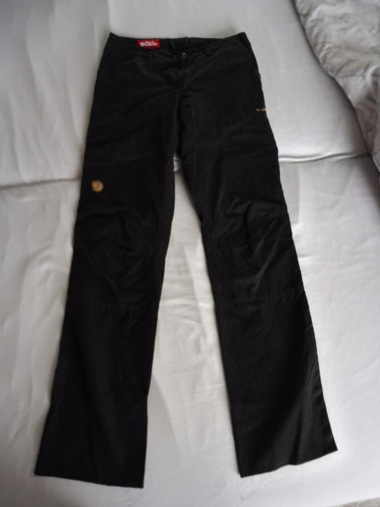 Fjallraven broek mt 36 Karla trousers regular low ZGAN, Kleding | Dames, Ophalen, Zo goed als nieuw, Maat 36 (S), Lang