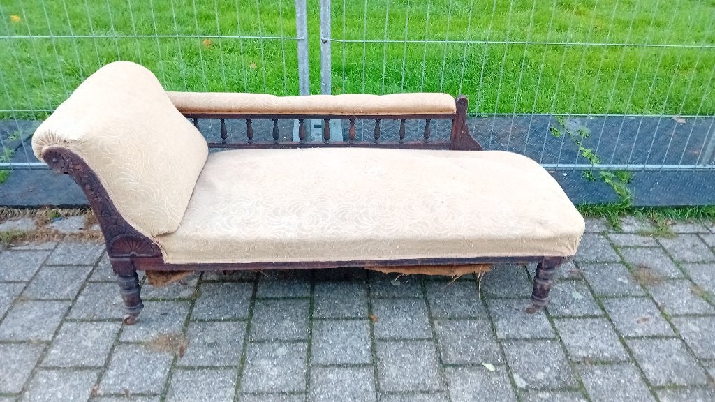 Te koop oude divan of lounge chair, Ophalen, Gebruikt, Eenpersoons, 150 tot 200 cm