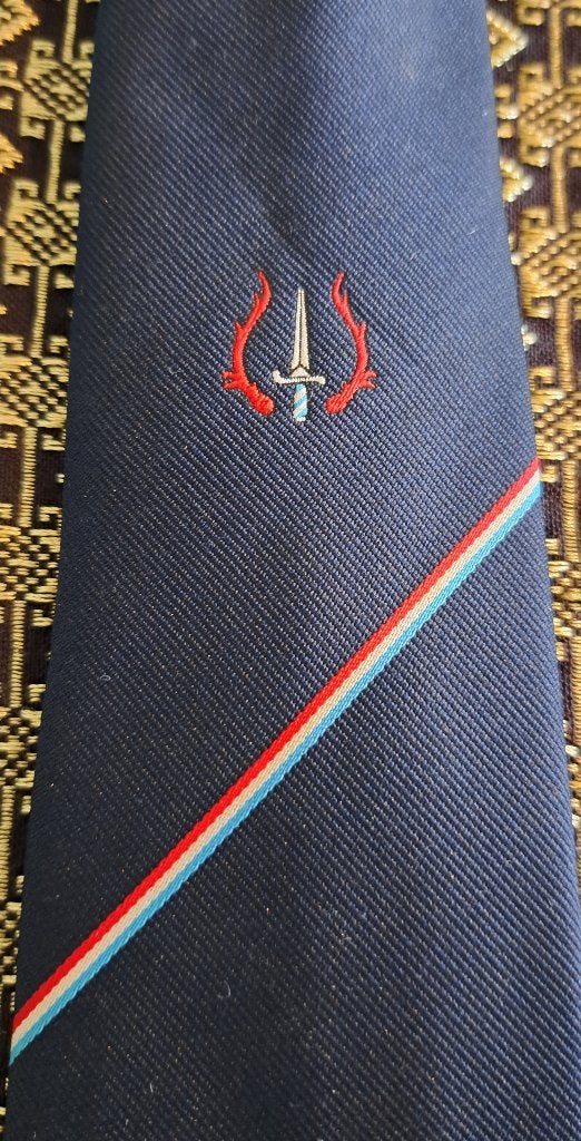 Koninklijke Landmacht stropdas 1e Regiment Stoottroepen, Ophalen of Verzenden, Landmacht, Nederland, Kleding of Schoenen