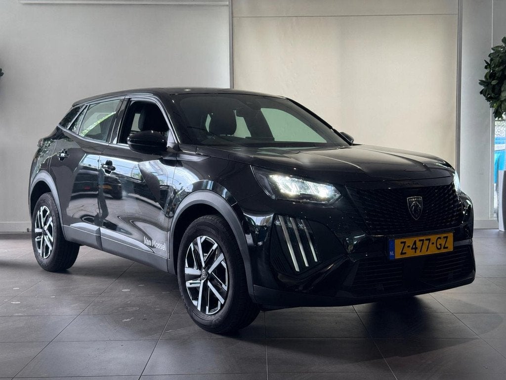 Peugeot 2008 Active | ACTIE | Apple Carplay | Cruise Control, Auto's, Peugeot, Stof, Euro 6, 1199 cc, Zwart