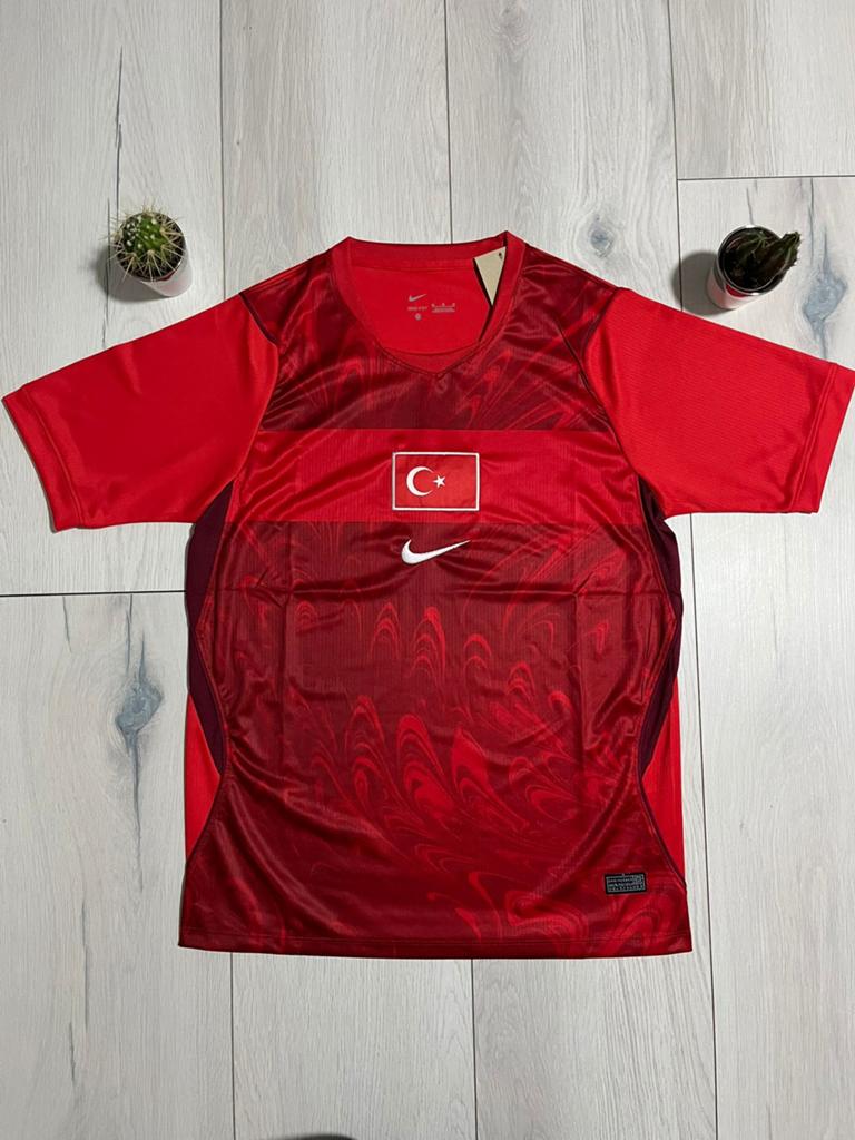 Turkije Voetbalshirt WK Nieuwstaat M en L, Maat L, Ophalen of Verzenden, Zo goed als nieuw, Shirt