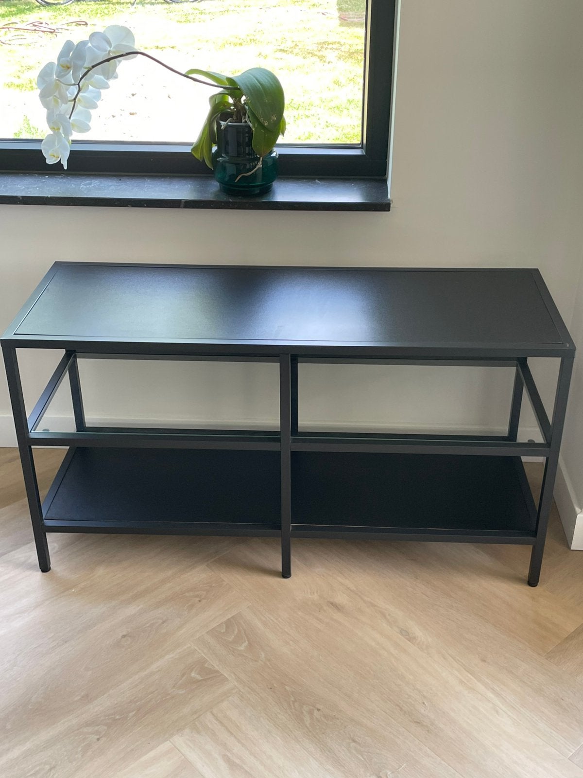Zwart tv meubel, Huis en Inrichting, Kasten | Televisiemeubels, Ophalen, Gebruikt, 50 tot 100 cm, Modern, strak