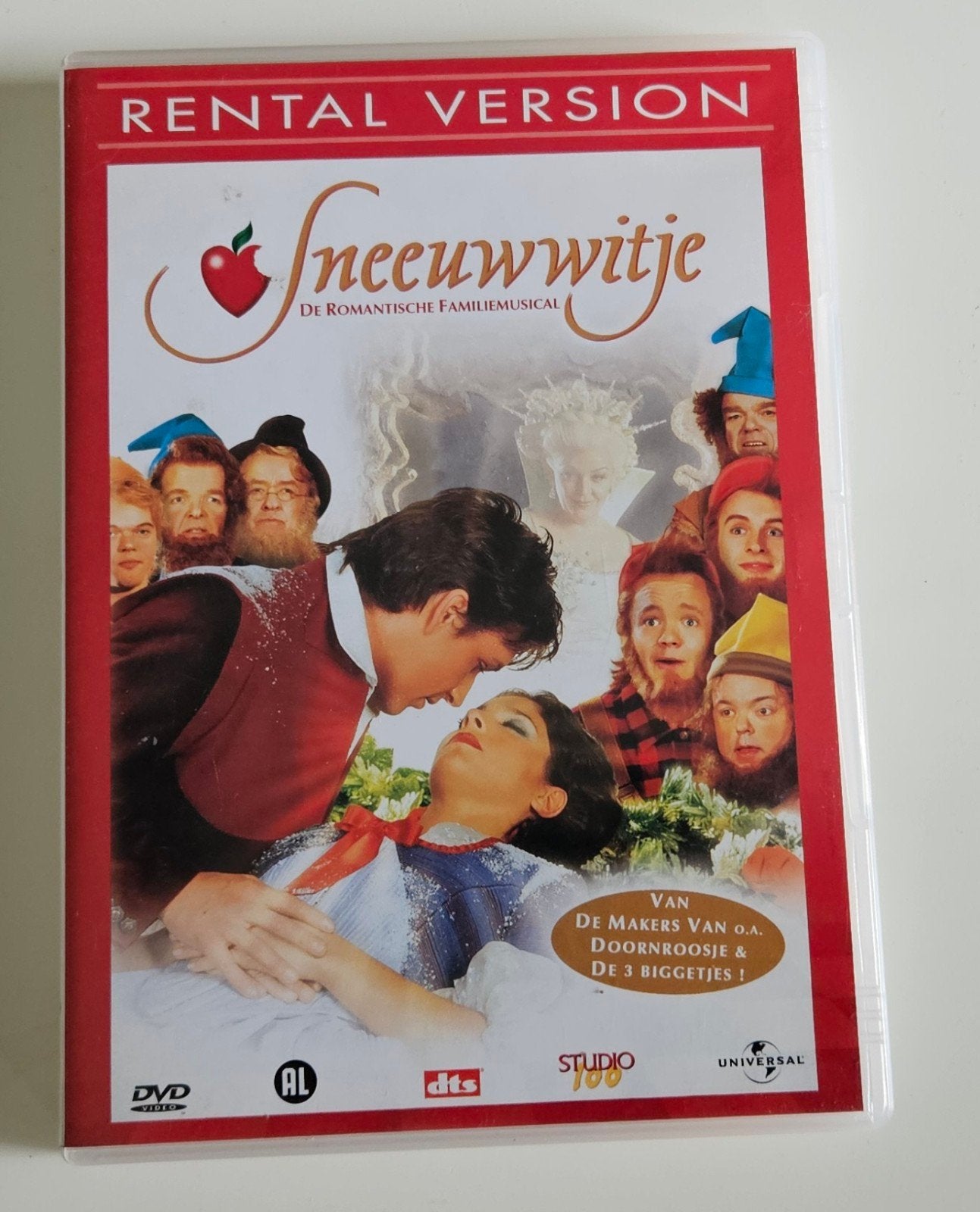 Studio 100 Sneeuwwitje, De Romantische Familiemusical, Cd's en Dvd's, Alle leeftijden, Ophalen of Verzenden, Gebruikt
