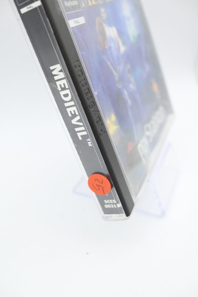 MediEvil PS1 - Scheur in doosje, verder in orde, Avontuur en Actie, Gebruikt, Ophalen of Verzenden, Support@playstation.com
