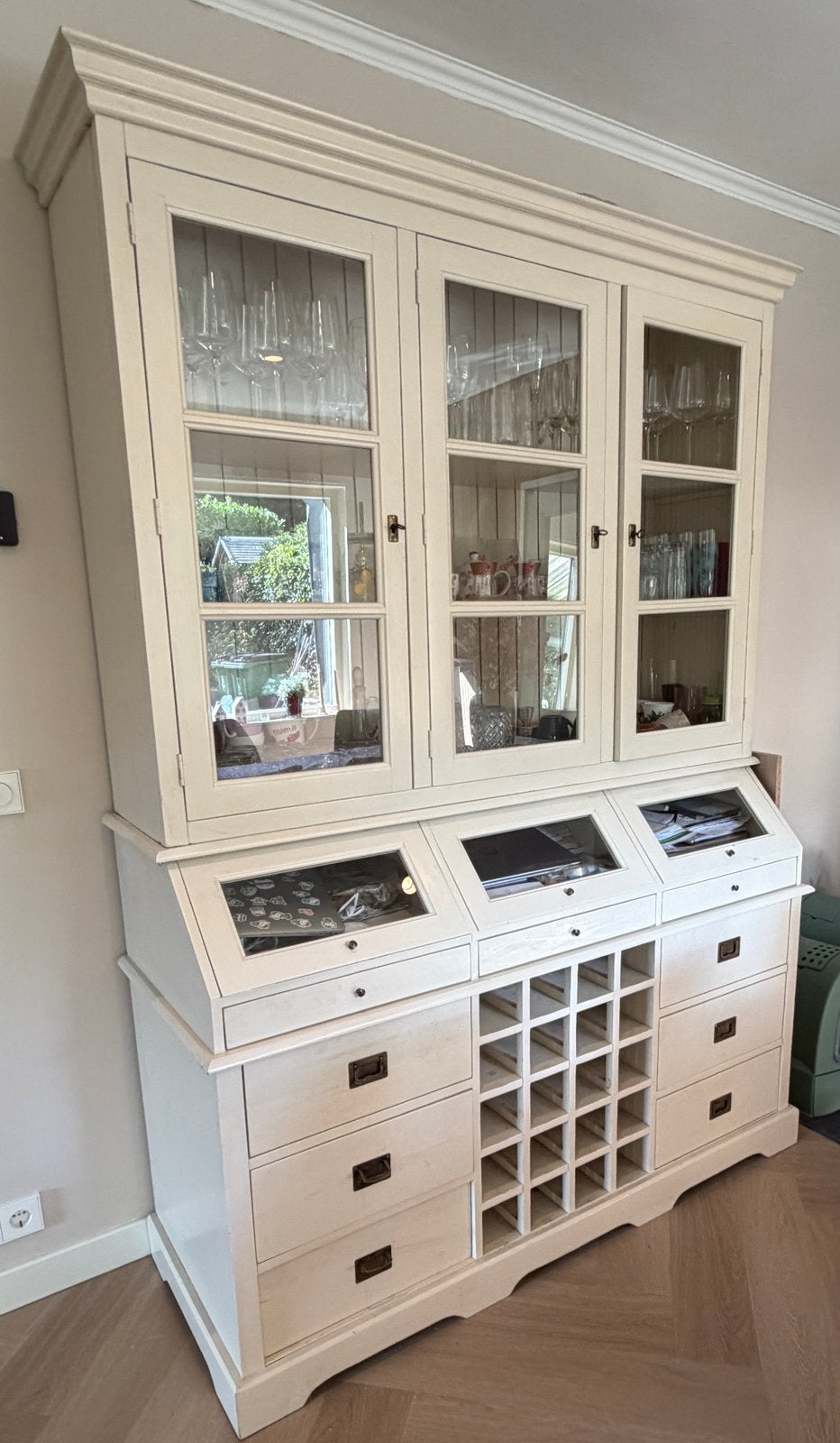 Landelijke buffetkast / vitrinekast – €100, Huis en Inrichting, Kasten | Buffetkasten, Ophalen, Gebruikt, 100 tot 150 cm, 200 cm of meer
