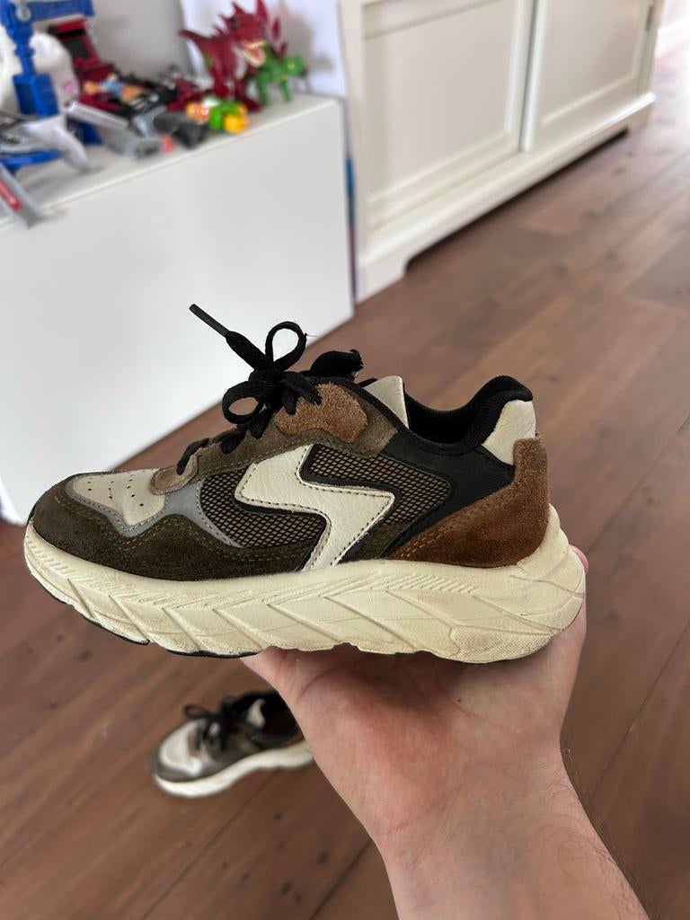 Keq Kinder sneakers maat 30 - nog in goede staat, Ophalen of Verzenden, Gebruikt, Jongen of Meisje, Schoenen