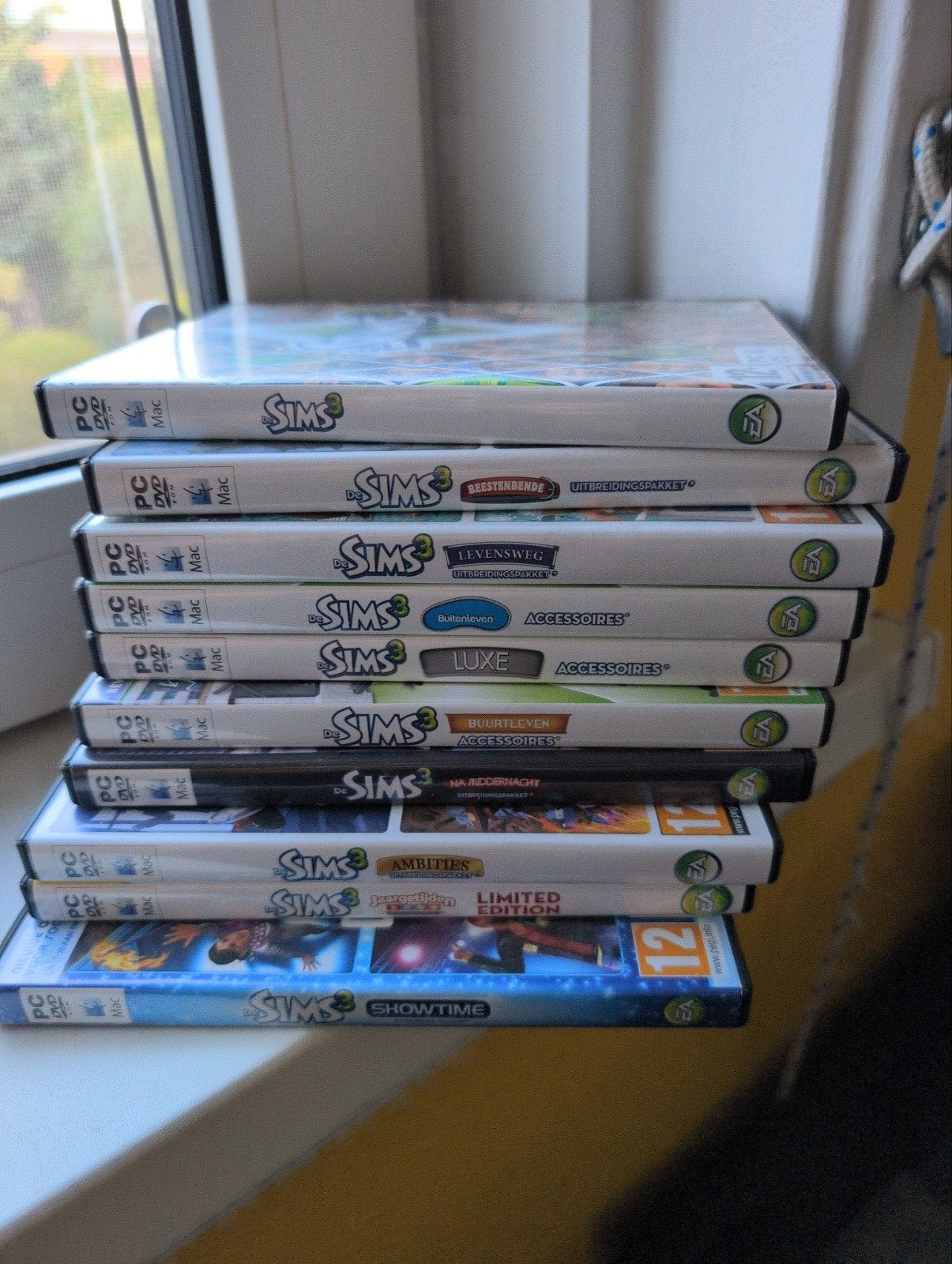 De Sims 3  Diverse uitbreidingen en accessoires, Spelcomputers en Games, Ophalen, Online, Gebruikt, 1 speler