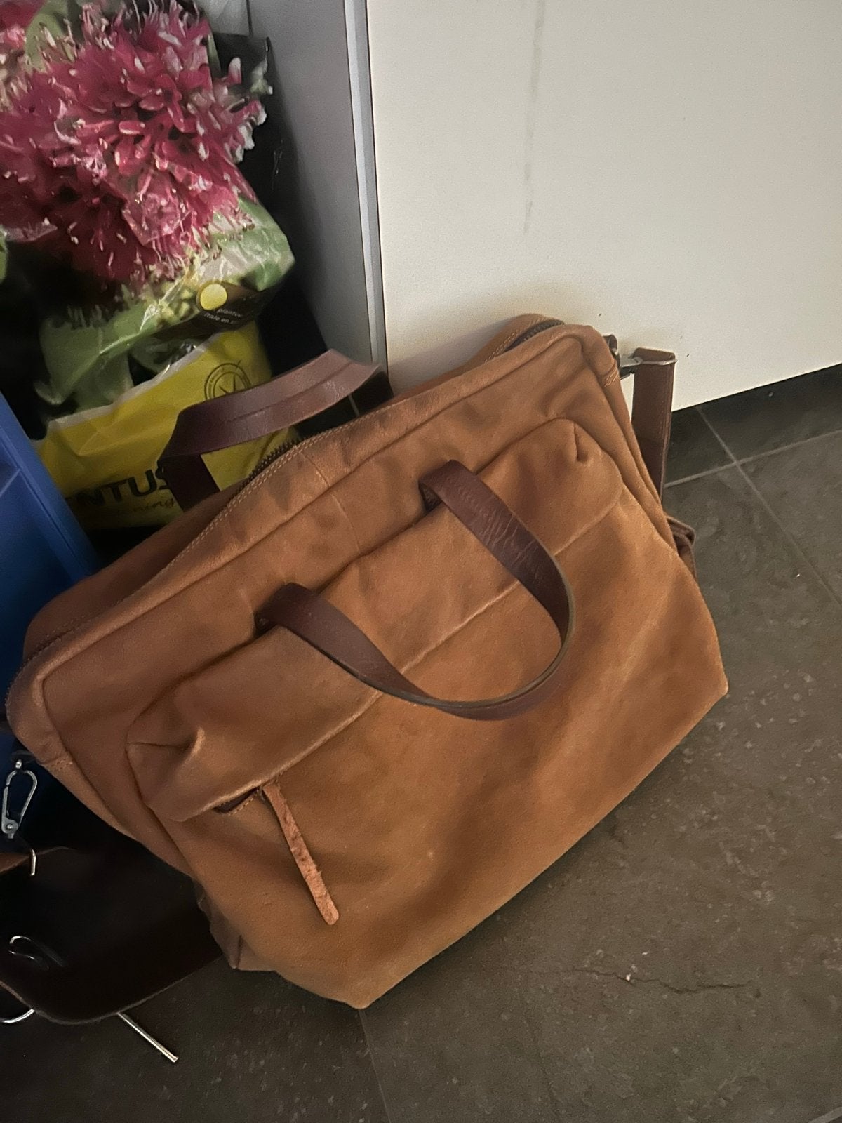Bruine suède laptoptas/schoudertas, Ophalen, Gebruikt, Bruin, Schoudertasje