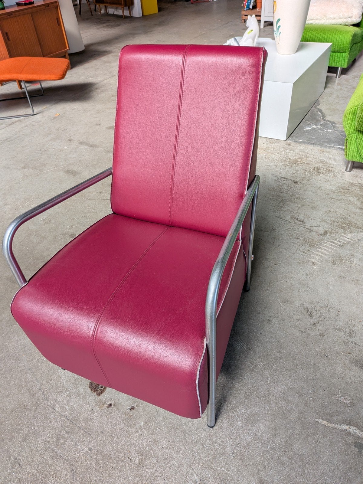 Jesse fauteuil (2 stuks) - Rood leer met metalen frame, Huis en Inrichting, Ophalen, Gebruikt, Modern, Industrieel, 75 tot 100 cm